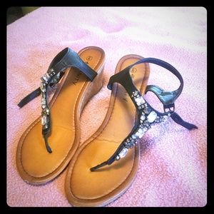 Wedge heeled sandles